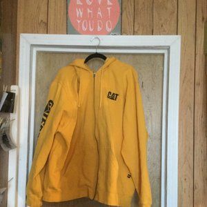 CAT full zip hoodie yellow size 2X in great used condition logo down sleeve